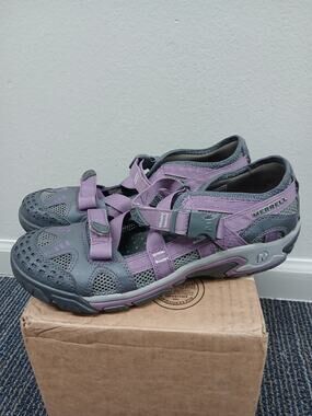 Merrell Waterpro Sable water shoe/ sandal size 8